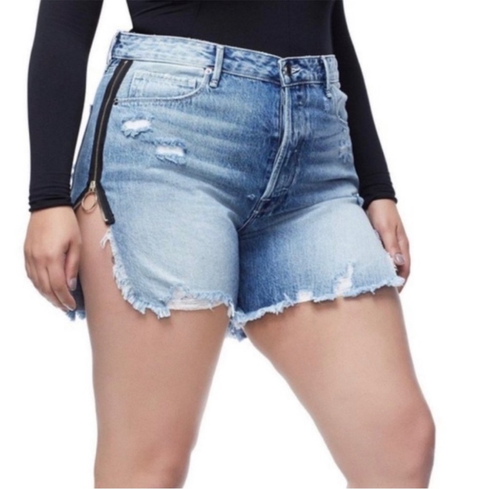 NWT Good American Exposed Zipper Bombshell Jean Short Sz 6